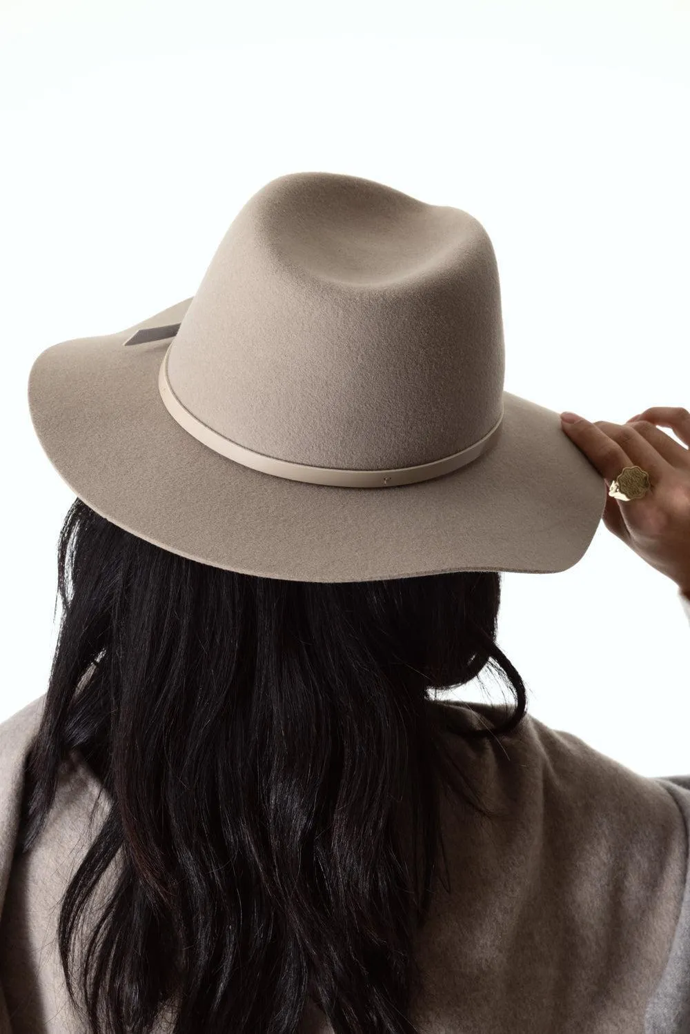 City Fedora - Light Sand