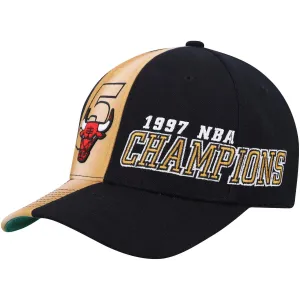 Mitchell & Ness Men's Black Stretch Chicago Bulls Hardwood Classics 1997 NBA Champions Baseball Cap